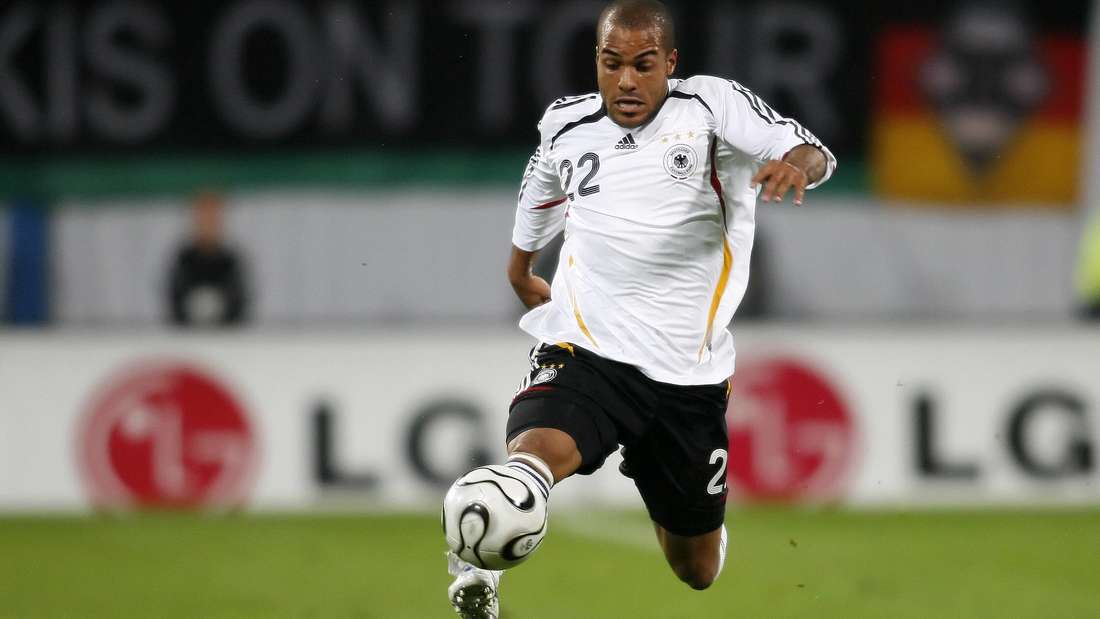 2006 sorgte Klinsmann mit David Odonkor für die größte Überraschung bei einer WM. Der Flügelflitzer flog bis dahin unter dem Radar und wurde erstmals für die Nationalmannschaft nominiert. Unvergessen bleibt allerdings seine Vorlage im Gruppenspiel gegen Polen. 